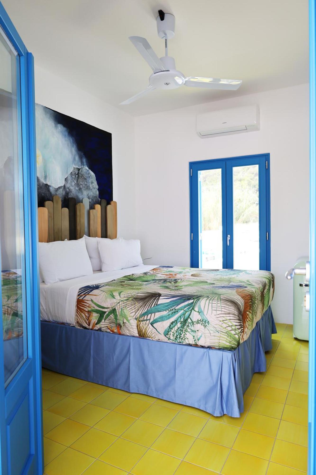 Art B&B Panarea Exterior photo