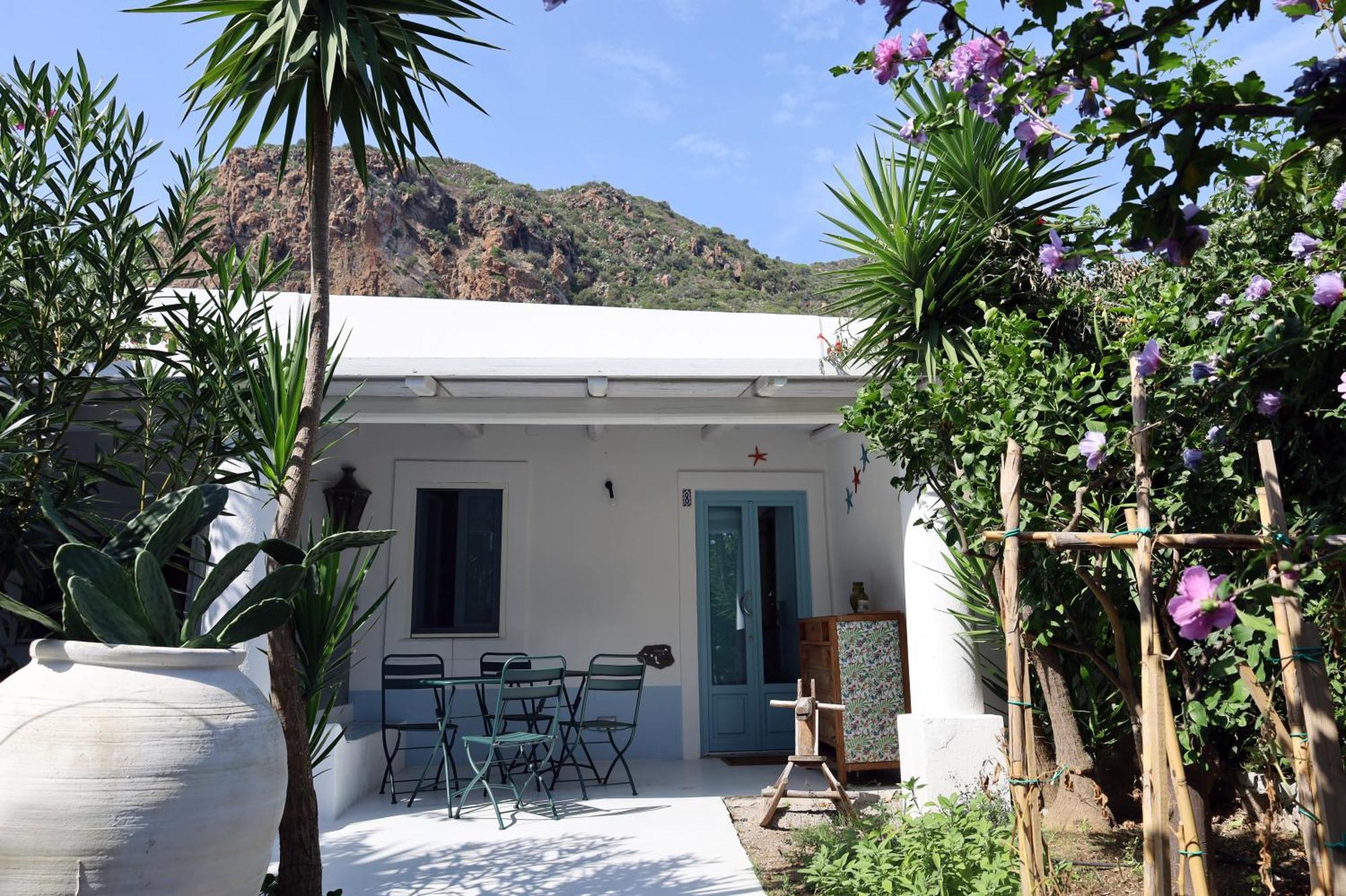 Art B&B Panarea Exterior photo